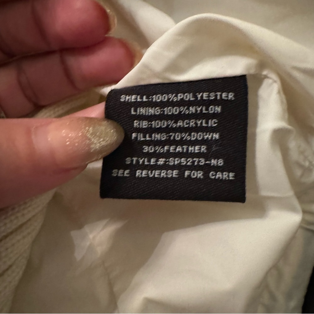 Blanc Noir Puffer Jacket - Picture 14 of 15